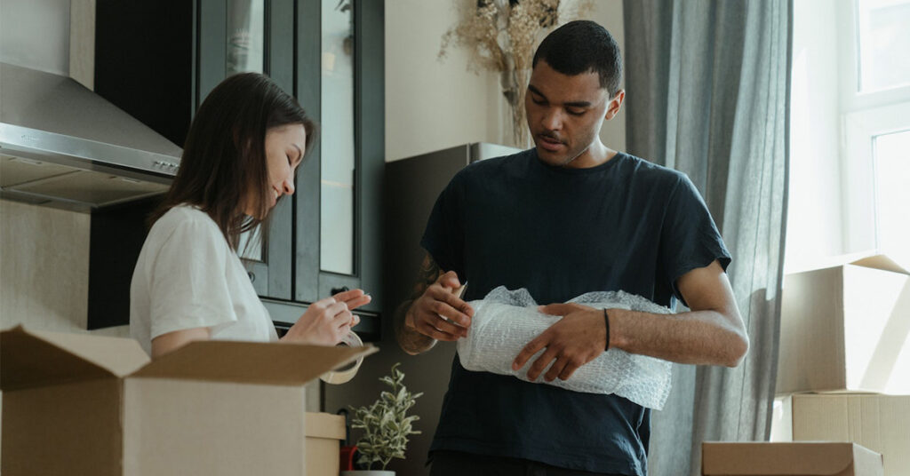 Moving Packing